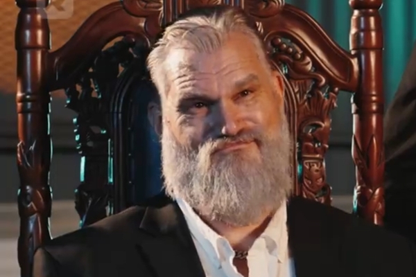 from international arms dealer to full time dad drama