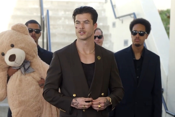 in the palm of his hand dailymotion full movie