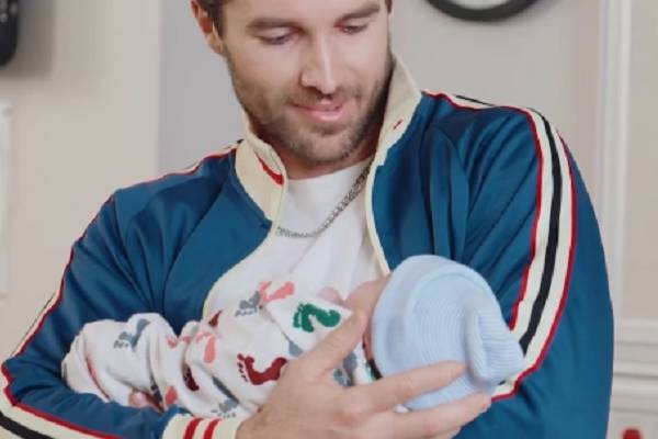 Puck Me Baby One More Time Full Movie Plots