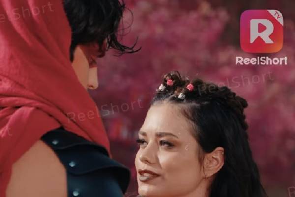 Hate Offline Heat Online Game On ReelShort