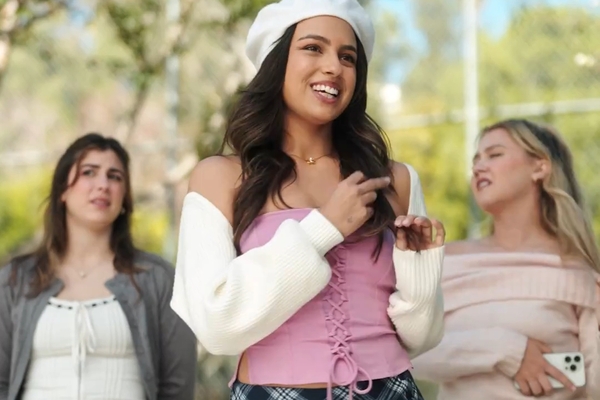 can the valedictorian really save the bad boy drama