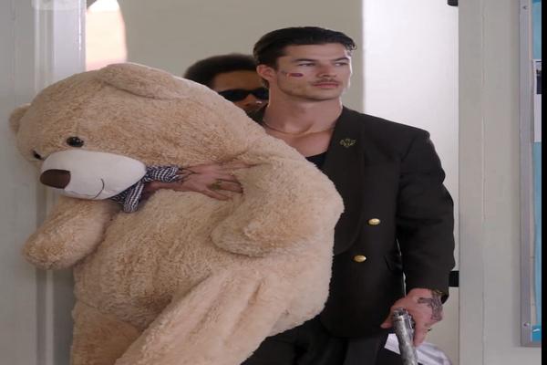 In the palm of his hand Reelshort full movie