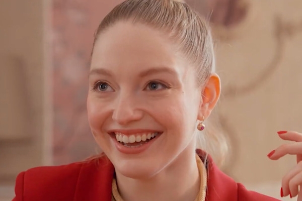 After Divorce I'm Spoiled by Three Brothers Actor