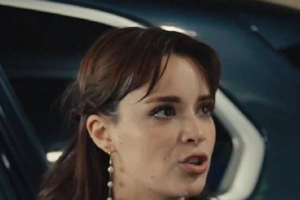 Sofia López Actress Accidentally Brought A CEO Home Movie