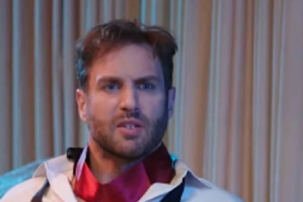 The Photo That Changed Everything Dailymotion Backstory