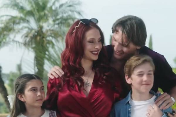 The Photo That Changed Everything Hot Series Reviews