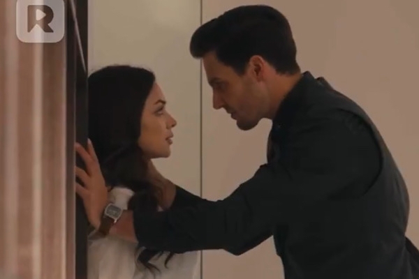 Violet Sterling and Liam Character