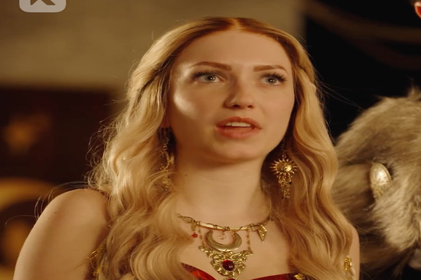Alpha Queen Rising Female Villain