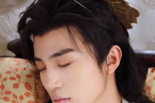 His Only Cure Vertical Chinese Drama Plots