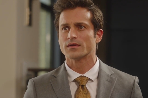 oh my god my boss had a crush on me forever actor