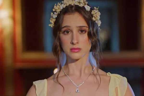 Giulia Rizzo and Cassio Moretti Cast