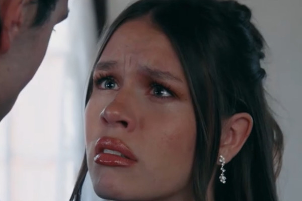 Leila Collins in My fake office romance