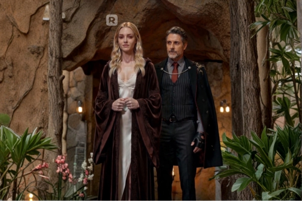 After Divorce Four Vampire Kings Chasing Me ReelShort