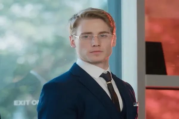 Honey-Trapped My Fiancé's Billionaire Rival Dailymotion Movie