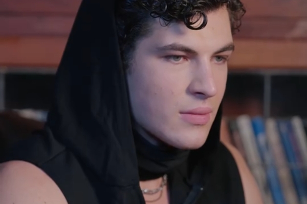 he doesn’t love he leaves scars dailymotion drama
