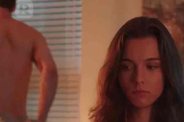 The CEO's Contract Wife Khloe Adams and Jasper Tate Characters