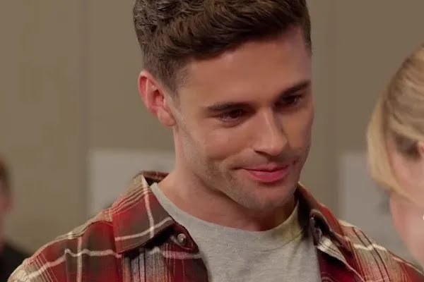 The Husband She Took for Granted YouTube Cast