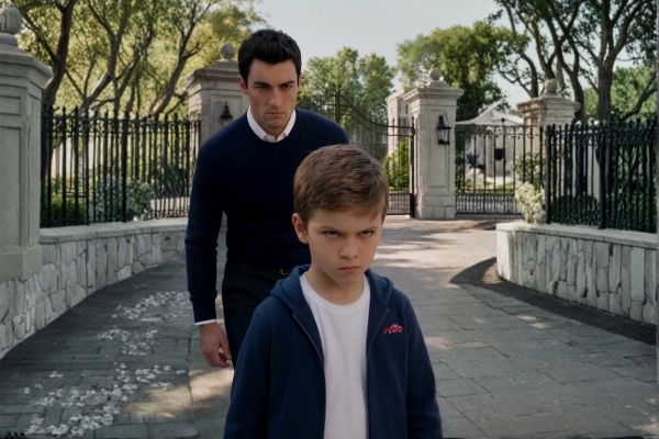Runaway Single Mom Safe in His Arms and Her Billionaire Hubby