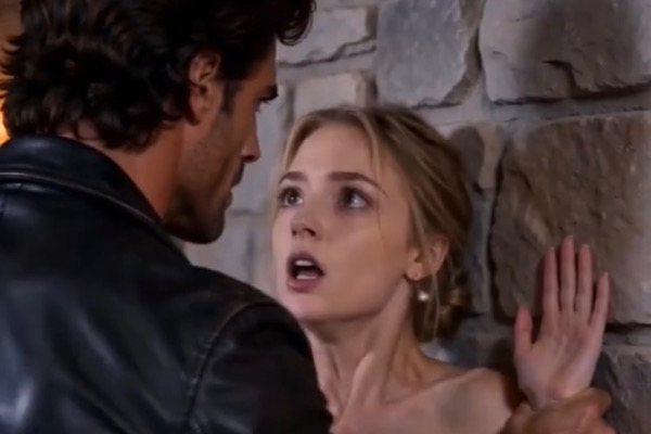 The nanny at Silvermoon pack and Asher’s chemistry