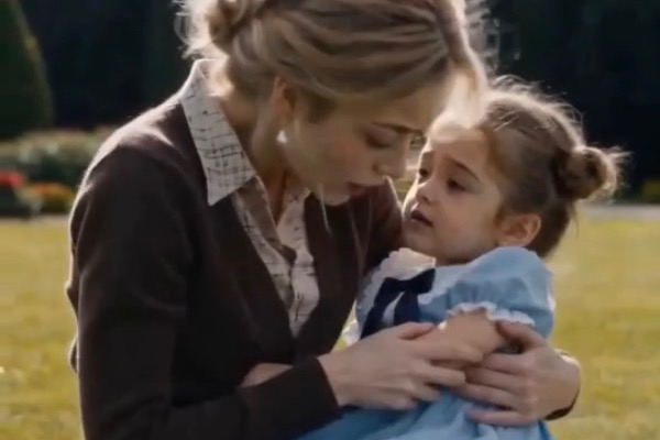 The nanny at Silvermoon pack Maya and Tiffany