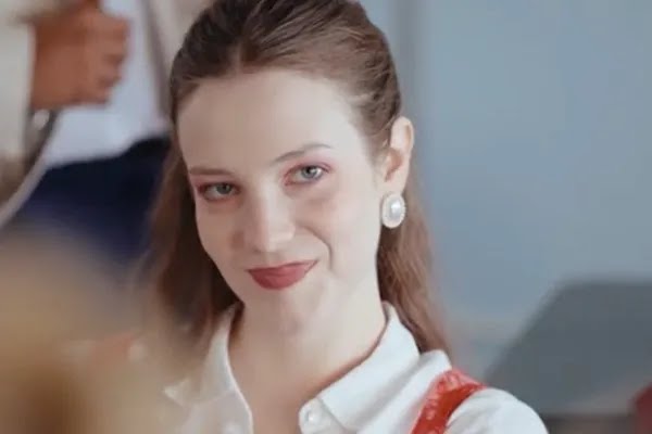Vera Price Actress