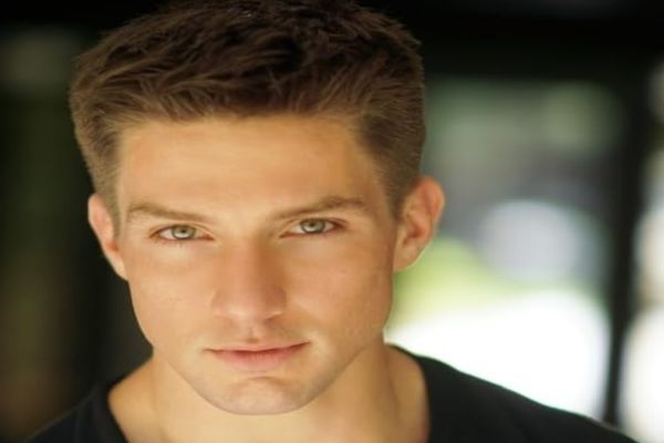 Natale con il miliardario sconosciuto full