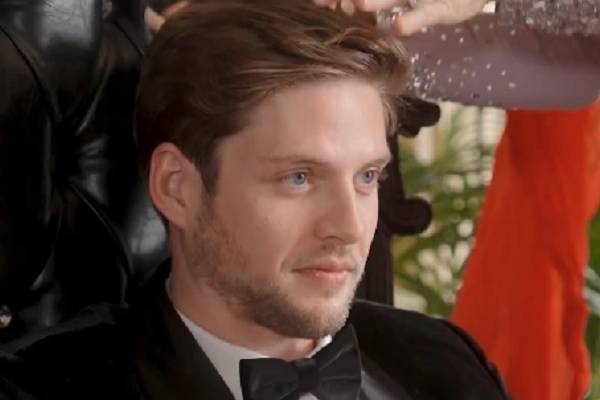 L Ereditiera piomba sul marito come finisce