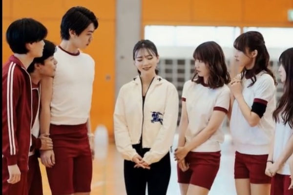 鏑木エリーと三田アリス