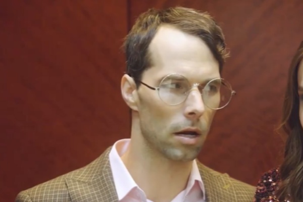 離婚令嬢は億万長者ドラマ