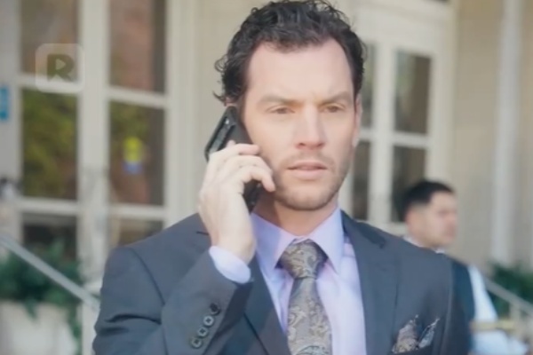 離婚令嬢は億万長者