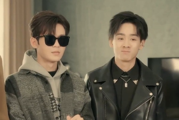 Po moim długim śnie moi trzej bracia stali się posiwiali film