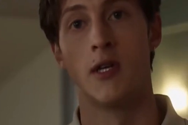 de volta ao coração dela completo dublado onde assistir