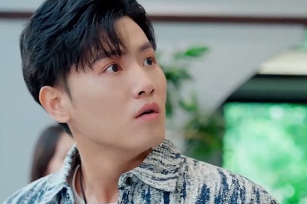 Aurora Oculta O Governante Ascendente Download