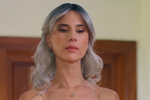 A Rainha Loba Alfa Retorna completa