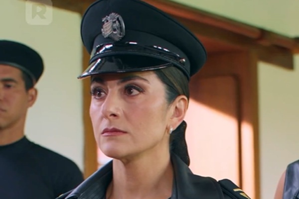 A Rainha Loba Alfa Retorna youtube