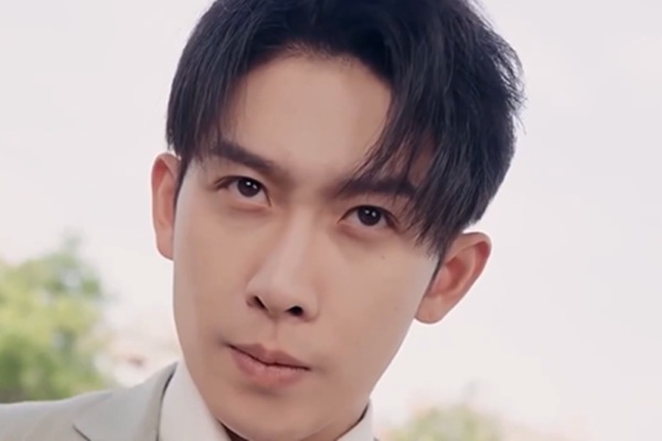 O Homem Mais Forte Do Mundo Foi Confundido Com Um Mendigo Elenco