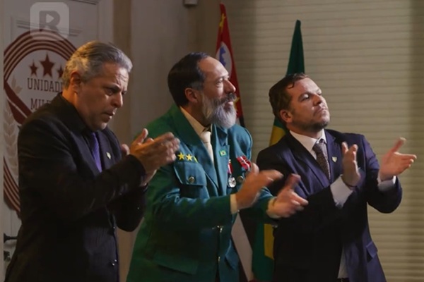 Casamento Blindado Um Contrato de Natal Assistir Online