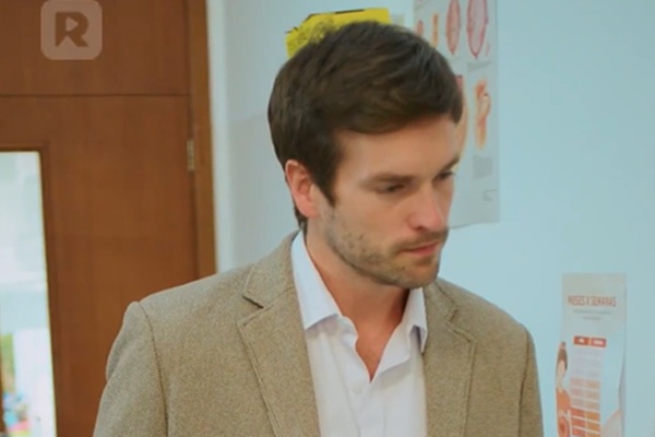 Casada por Acidente com o Alfa Onde Assistir