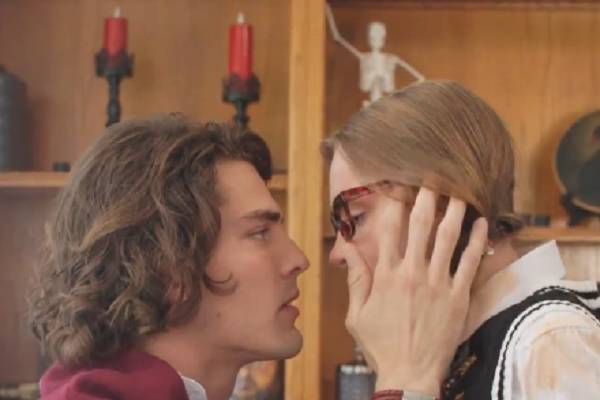 Reivindicada pelo Irmão Alfa do meu Ex completo