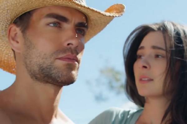 Natalie Smith e Rhett Callahan