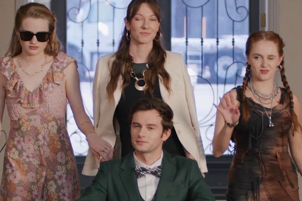 Familia por amor o por sangre ator