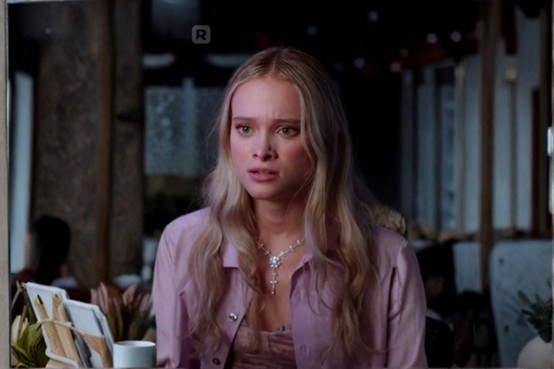 Anna Stadler como Bailey Addams
