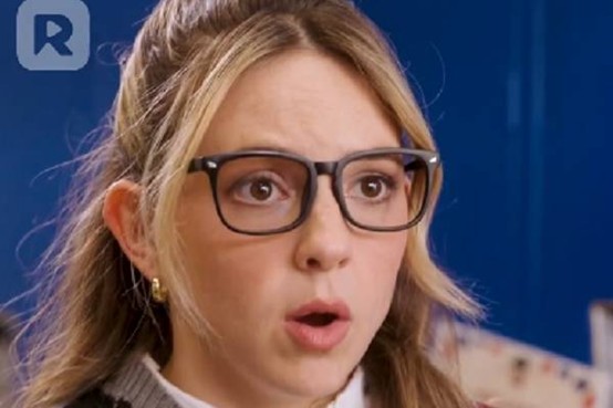 Ivy Lancaster em A Diva do Microfone