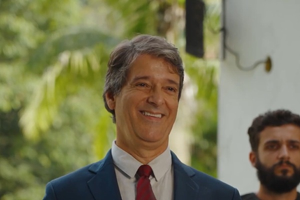 Antonio Fragoso em O Último Tiro do Rei das Armas