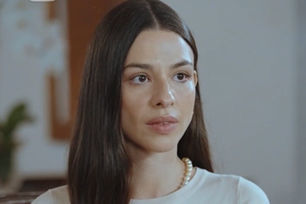Priscilla Reis em Seduzida Pelo Fazendeiro Pai Solteiro Elenco