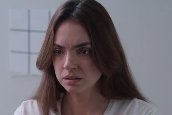 Jasmini Victória em Babá Ex-Presidiária e Pai Solteiro Bilionário
