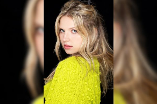 Găsind un soț miliardar fără adăpost de crăciun Nicole Mattox