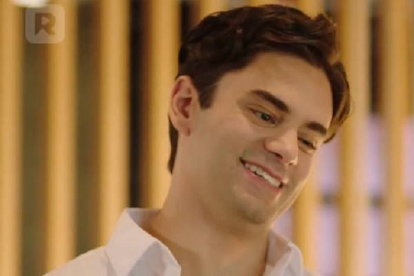 Ai concediat un geniu al tehnologiei film