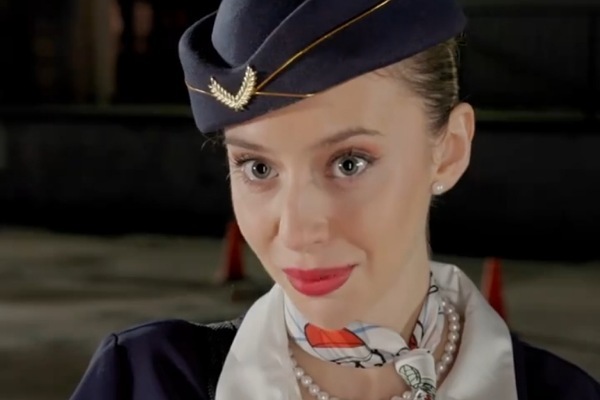 Distribuția Miliardarul secret de la Clasa Întâi Evelyn Grant