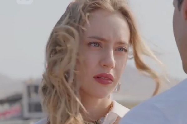 Miliardarul secret de la Clasa Întâi dailymotion